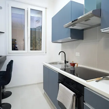 Apartment Design & Comfort - Center *